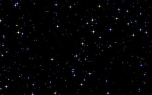 عدد النجوم الموجودة في السماء كثيرة جدًا لأنها تساوي أضعاف عدد حبيبات الرمال على سطح الأرض.