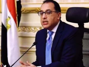 قرارات الحكومة المصرية اليوم حوافز للموظفين وعلاوة لأصحاب المعاشات