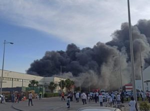 تفاصيل اندلاع حريق مصنع شركة “فوجيكورا” بالمنطقة الصناعية الحرة بمدينة طنجة