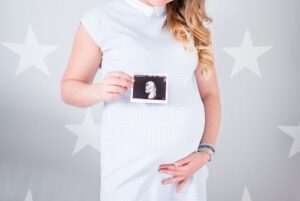 لمرأة الحامل وفيروس كورونا